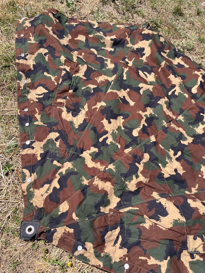 [ikamania0914 ]ハンガリー軍幕　M90カモ 軍幕　2枚