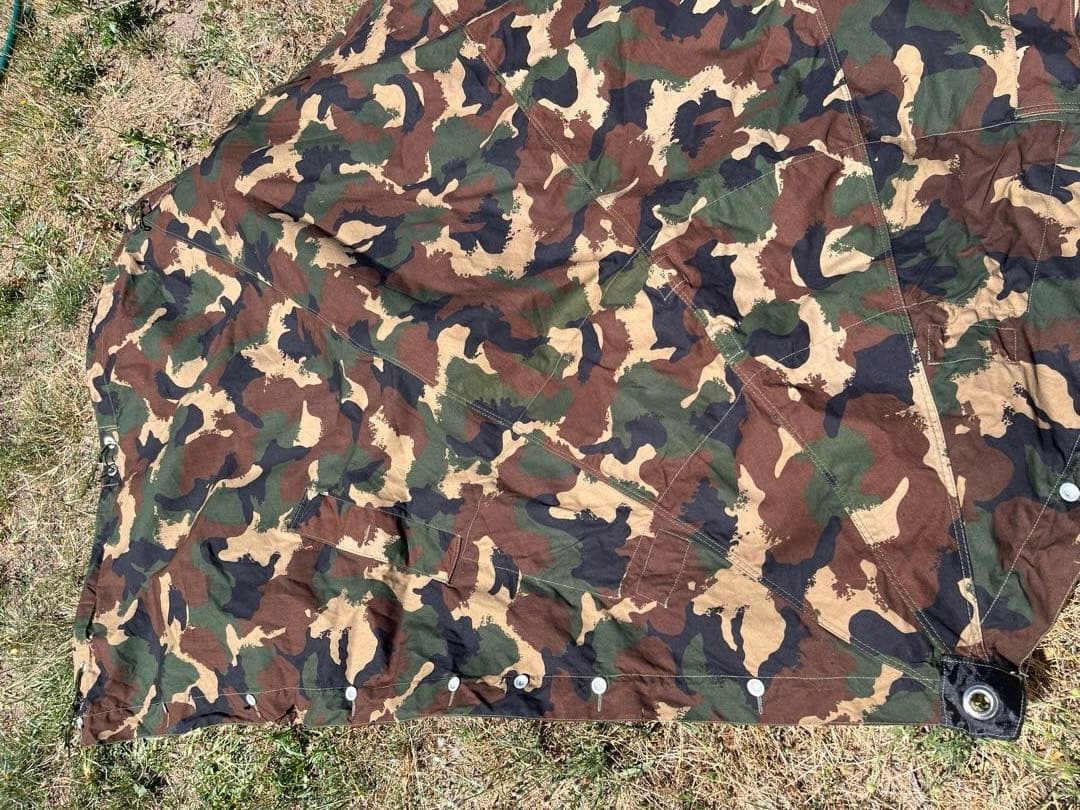 [ikamania0914 ]ハンガリー軍幕　M90カモ 軍幕　2枚
