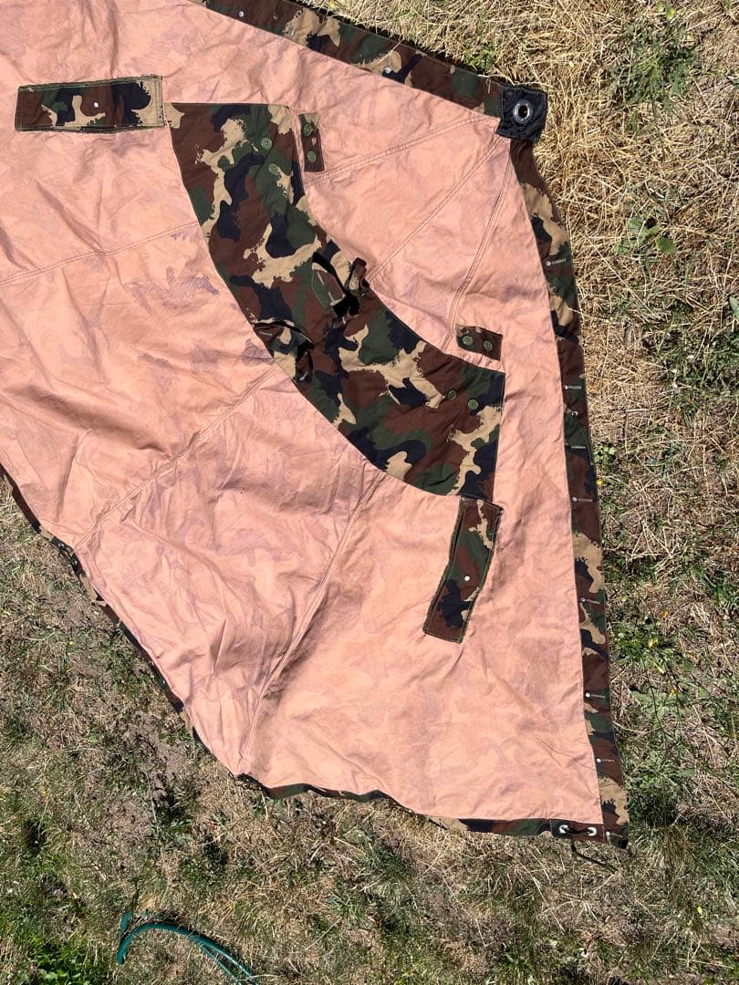 [ikamania0914 ]ハンガリー軍幕　M90カモ 軍幕　2枚