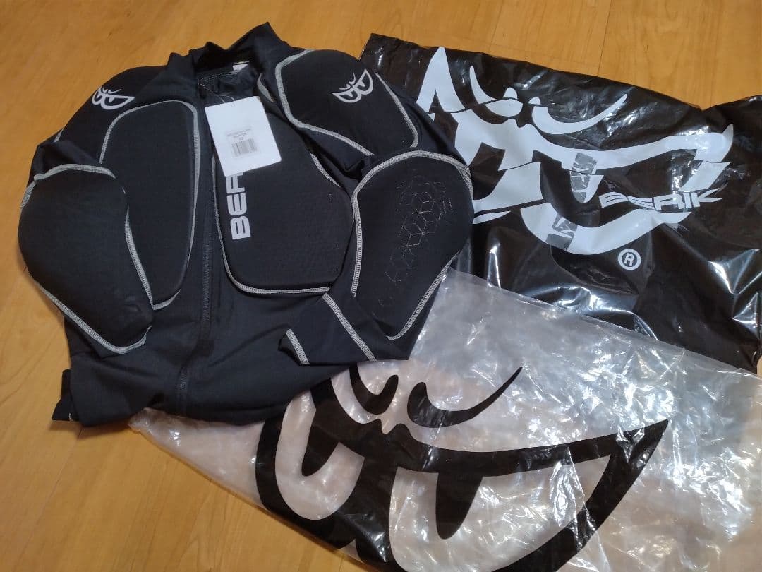 新品 BERIK ベリック メッシュプロテクター 52サイズXL相当-【公式】の