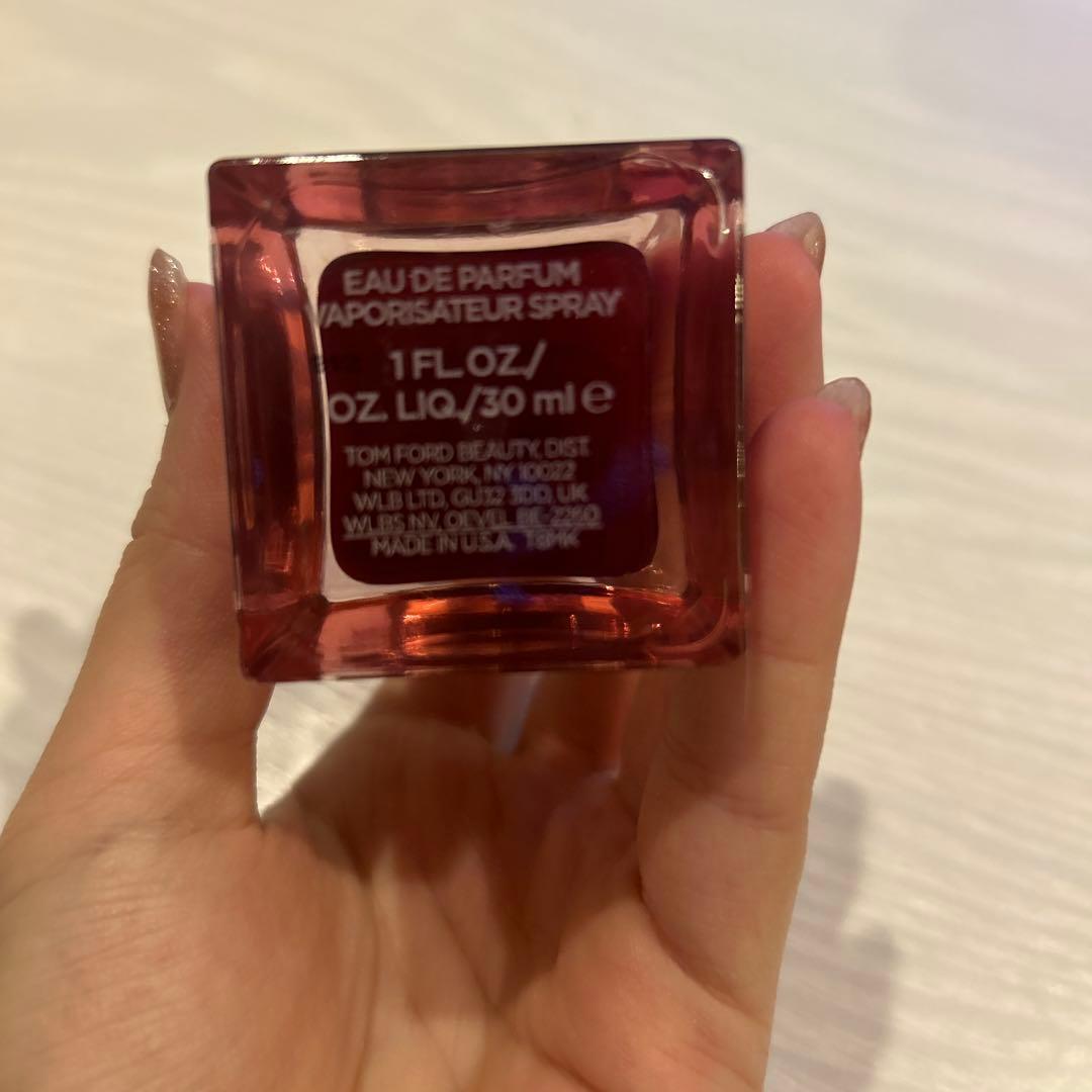 香水(女性用) TOM FORD LOST CHERRY Eau de Parfum 30ml