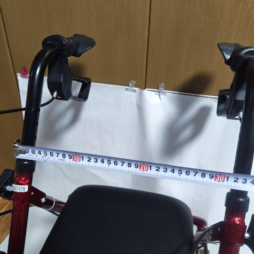 赤いシルバーカー 金属フレーム