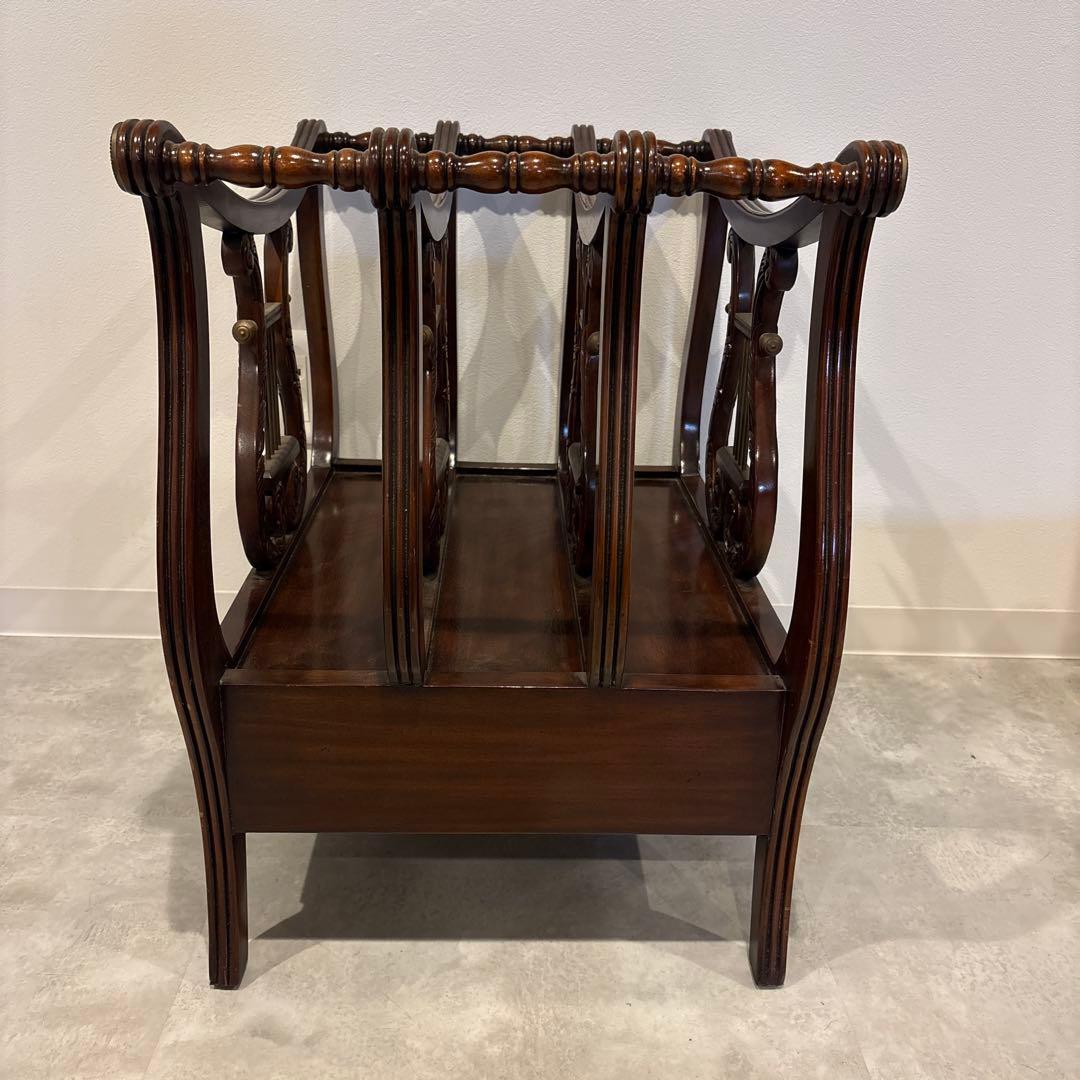 マガジンラック　ジャンセン　Jansen 細かな装飾あり