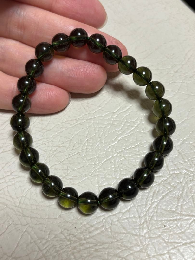 con　モルダバイト　ブレスレット