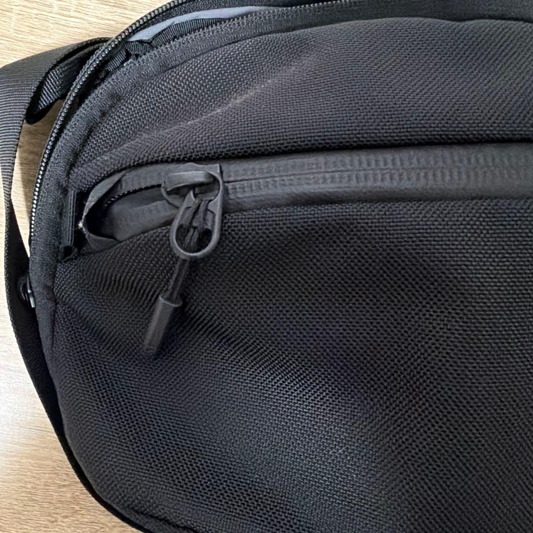 バッグ Aer Day Sling 3 Max Black 6L