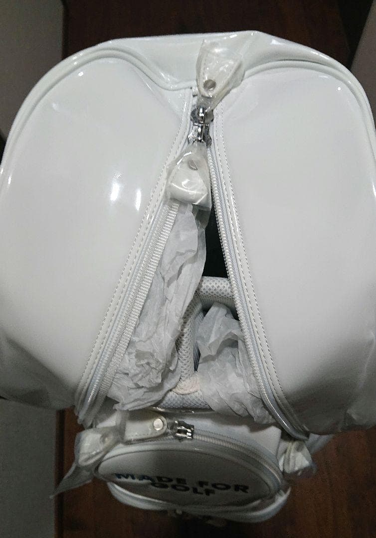 【新品・完売品】パーリーゲイツ　キャスター付　エナメル　キャディバッグ