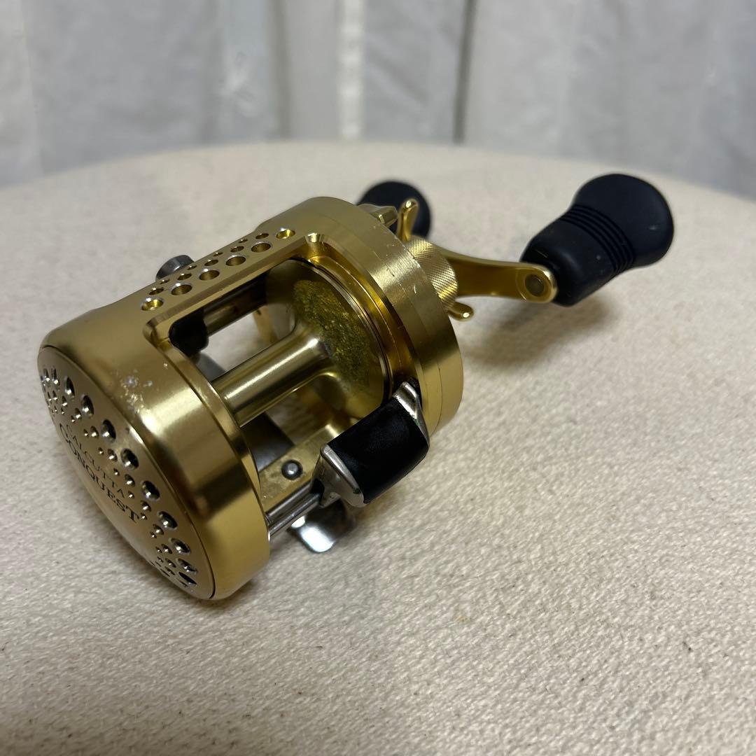 シマノ　カルカッタコンクエスト400