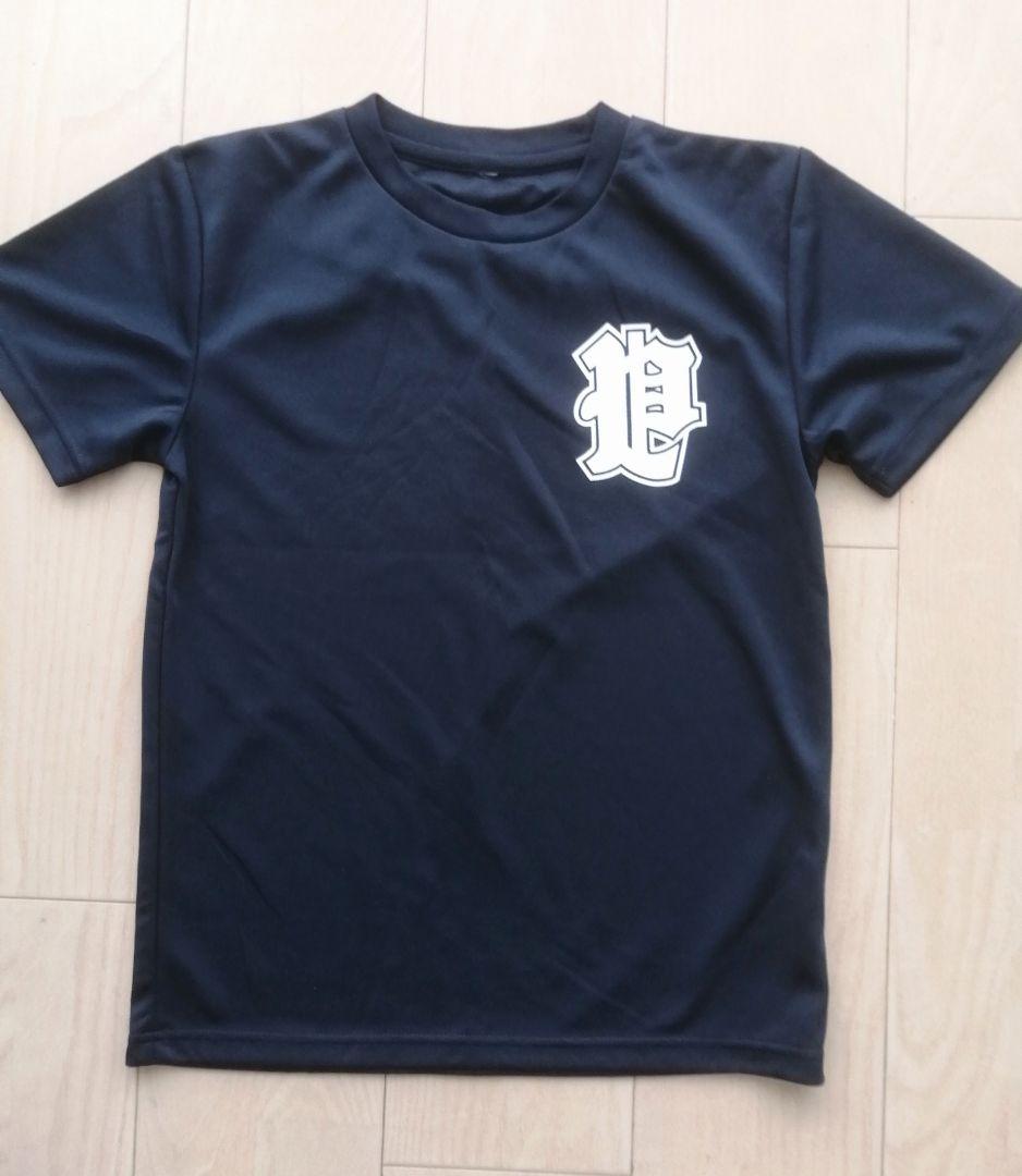 野球　 キッズ　T シャツ２枚とユニフォーム　３点セット