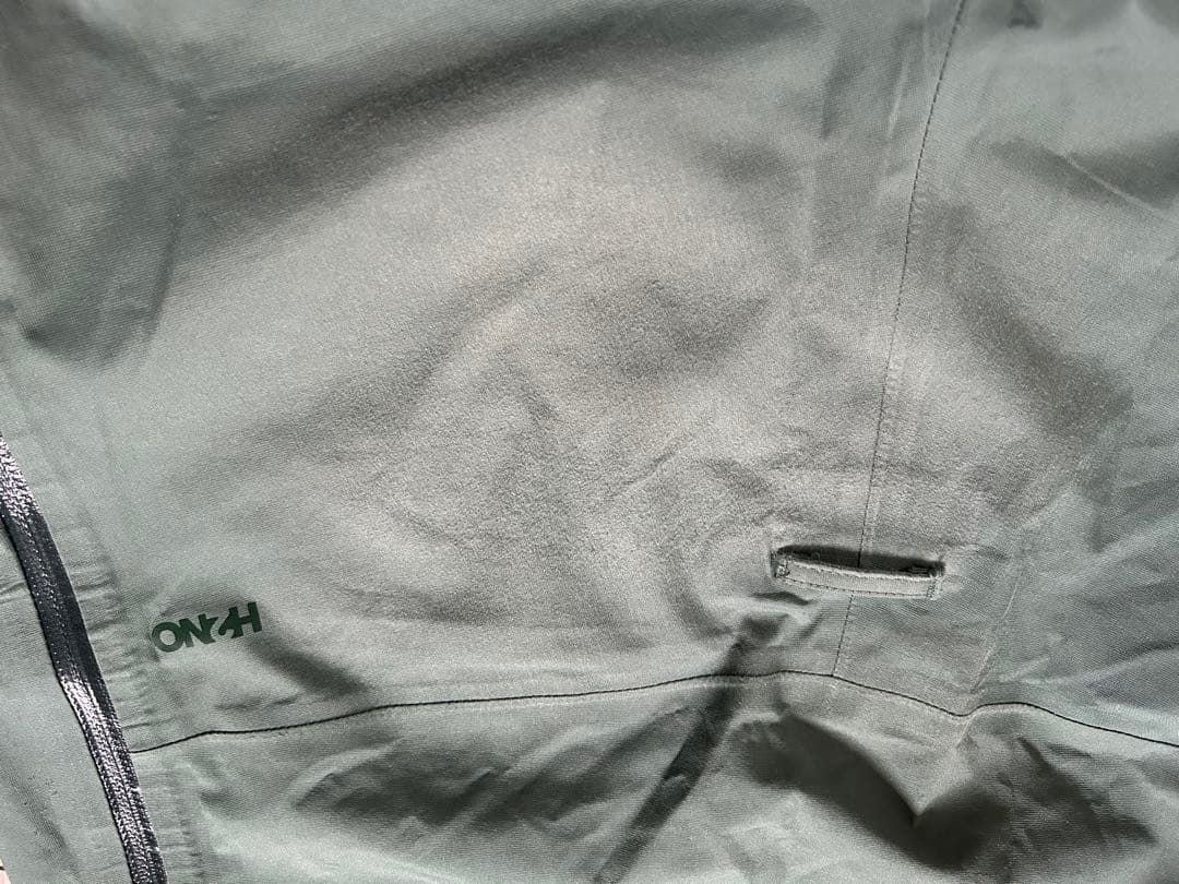 patagonia スノーボードウェア M グレー/グリーン