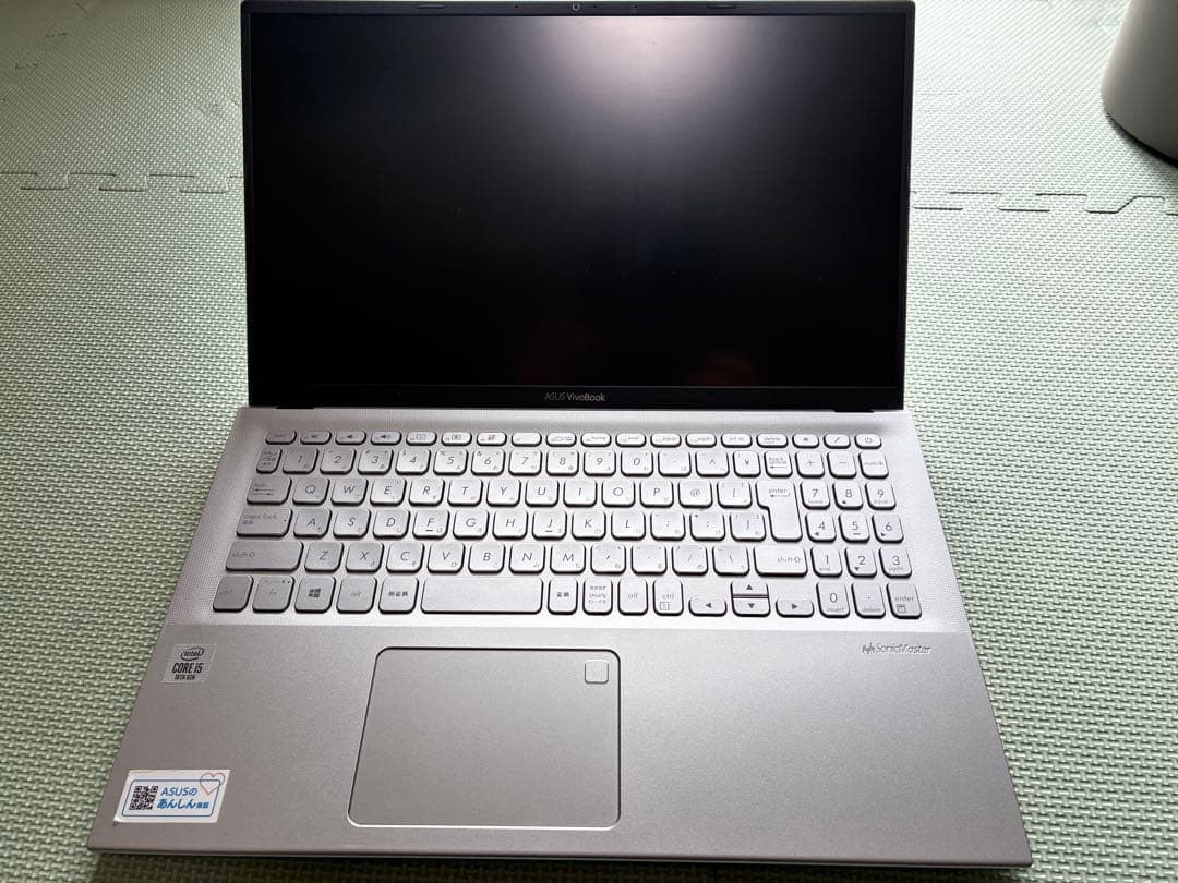 ASUS X512J core i5 ノートパソコン