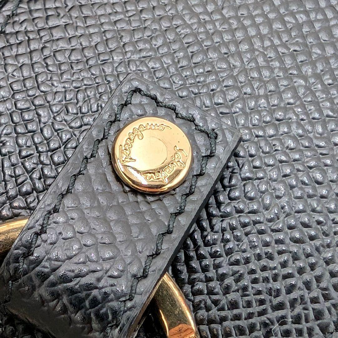 サルヴァトーレフェラガモ　ガンチーニ　6連キーケース　キーリング　ブラック　ネロ