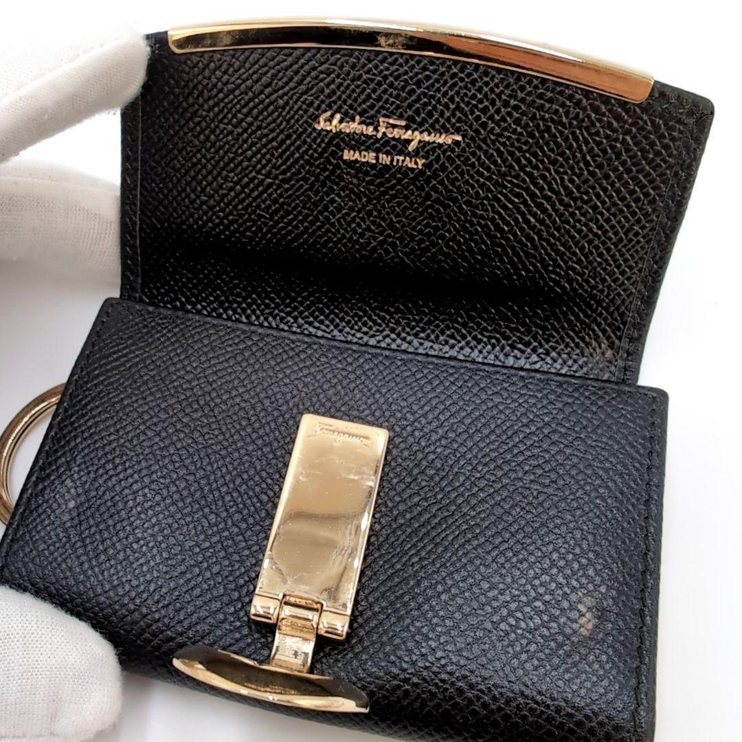 サルヴァトーレフェラガモ　ガンチーニ　6連キーケース　キーリング　ブラック　ネロ