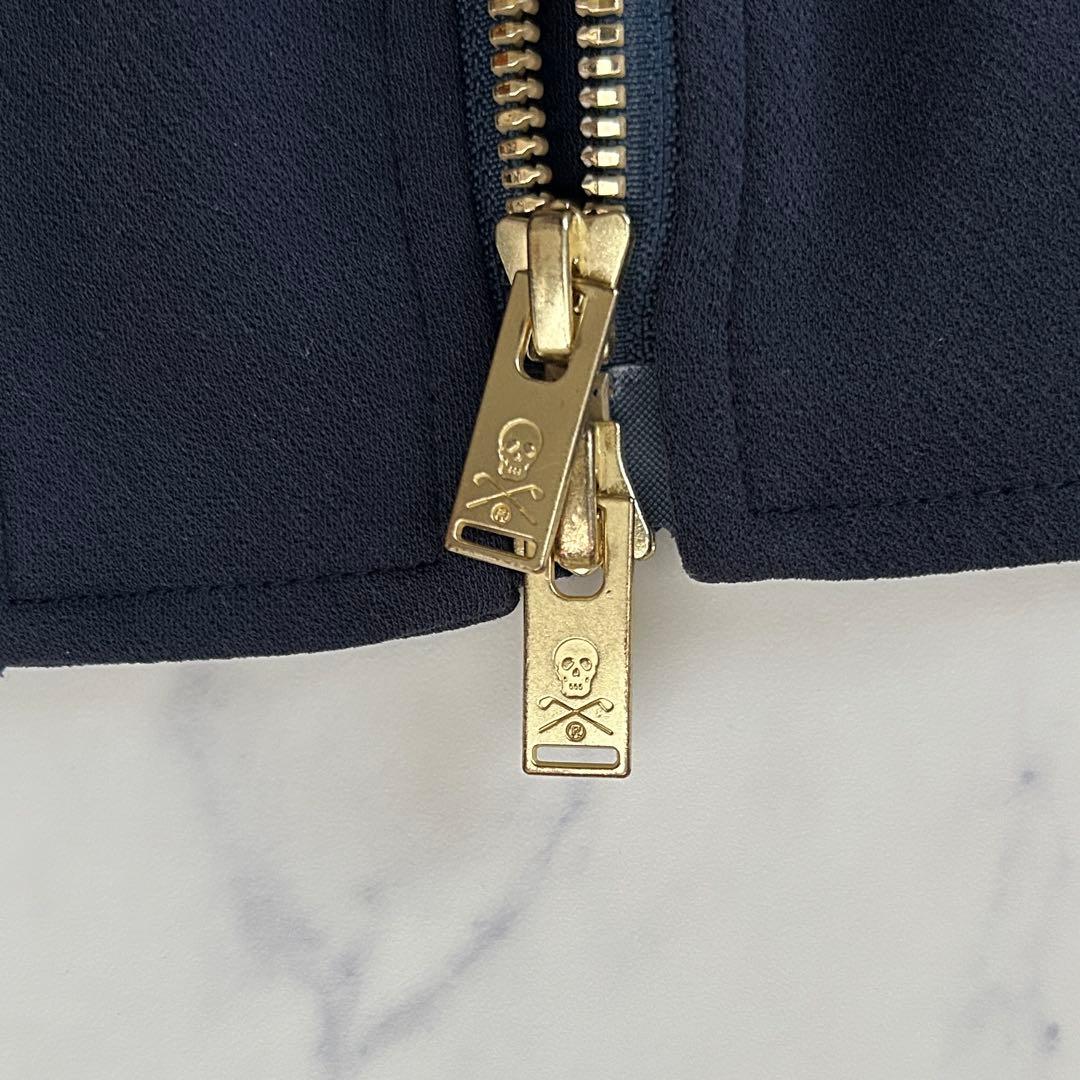 マークアンドロナ 2023年モデル ダブルジップ ベスト 刺繍 ゴールド金具