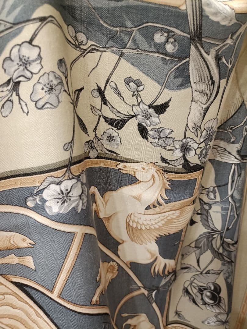 希少　HERMES リズム・デュ・モンド　カシシル　カレジュアン　ストール