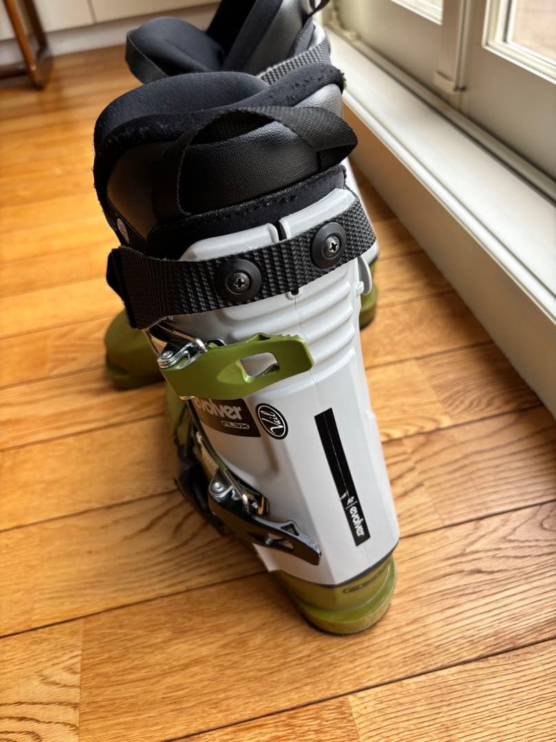 K2 スキーブーツ　25.5cm evolver