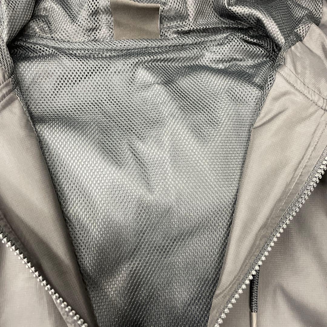 年始セ－ル アンダーア－マ　ウィンドブレーカー上下セット　L