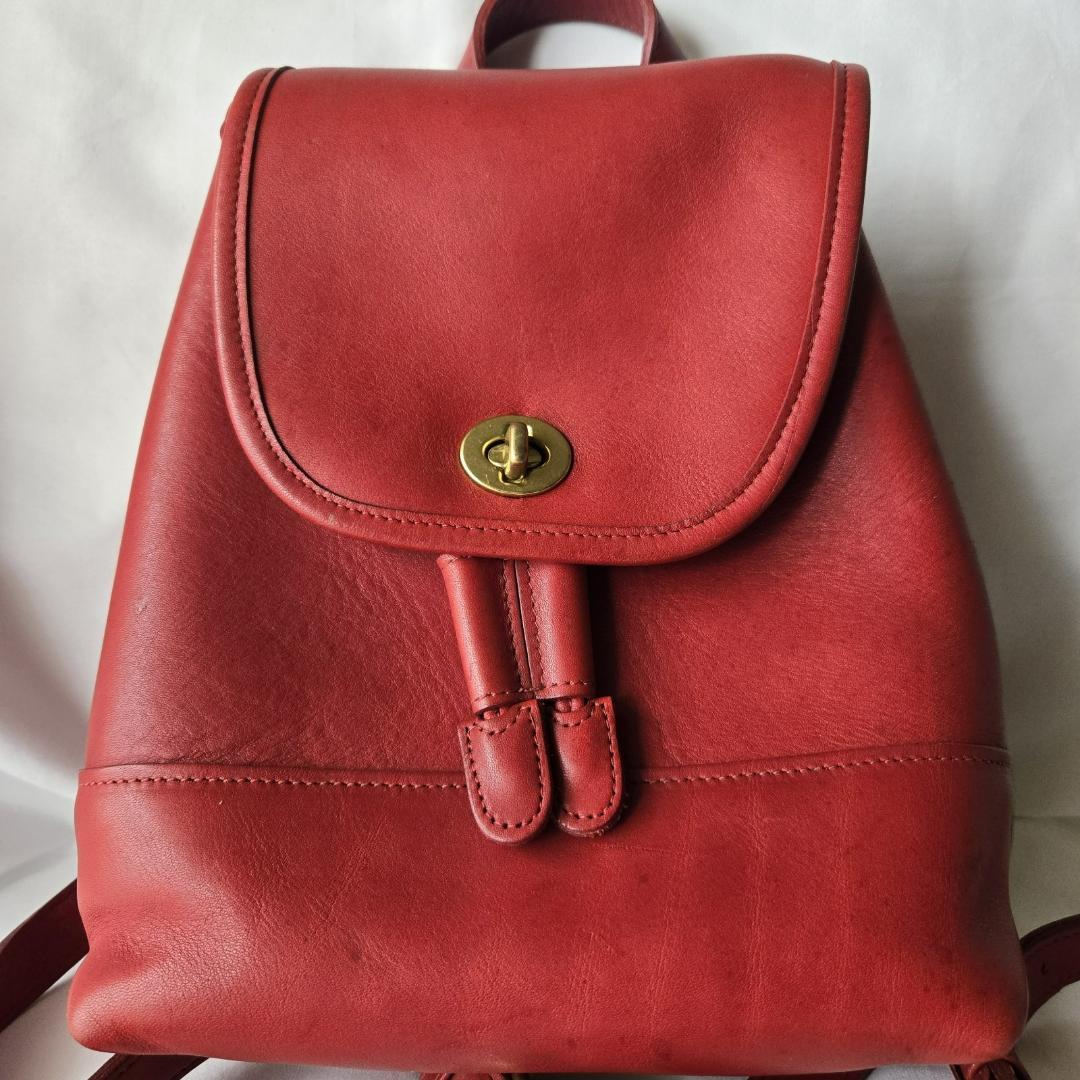 Coach レザー バックパック レッド 9960 ターンロック レザー