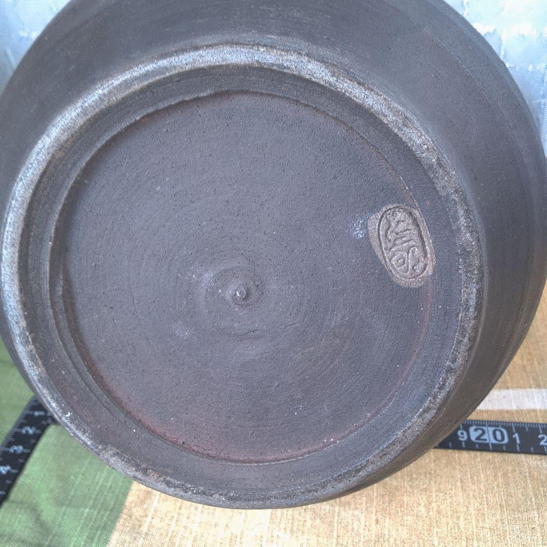 茶色の陶器製壺 金属製ハンドル付き 直しあります