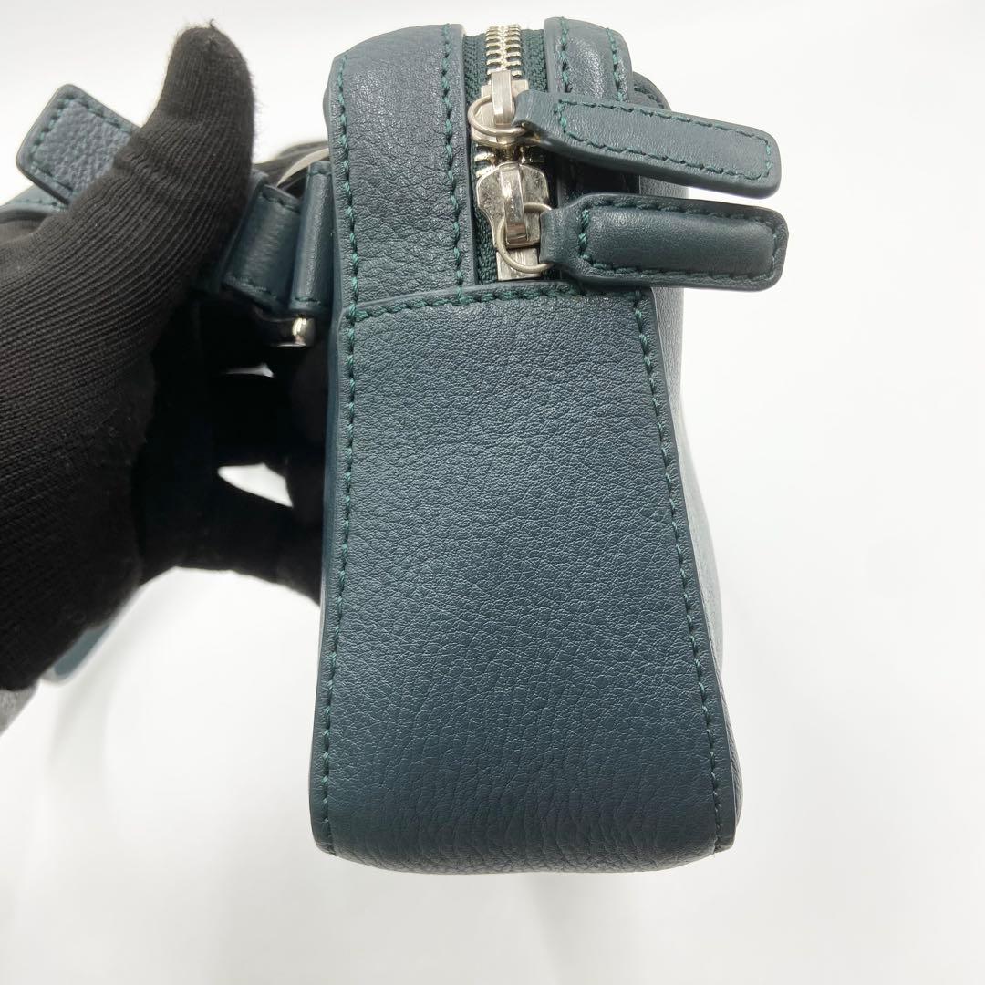 極美品　マザーハウス　リニア　ショルダーバッグ　レザー　グリーニッシュブルー