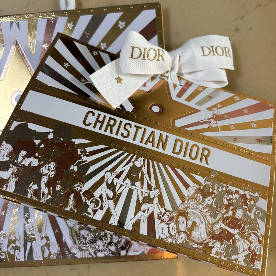DIOR ディオールスキンフォーエヴァーグロウルミナイザー ホリデー 2025