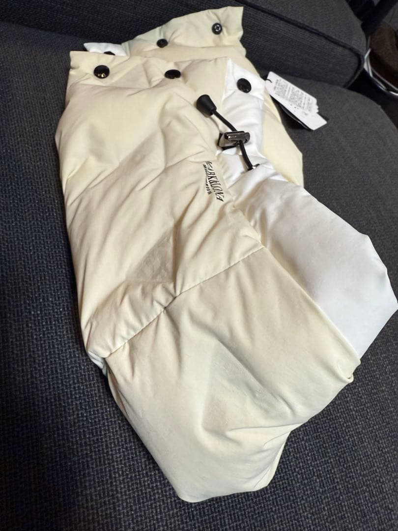 マークアンドロナ