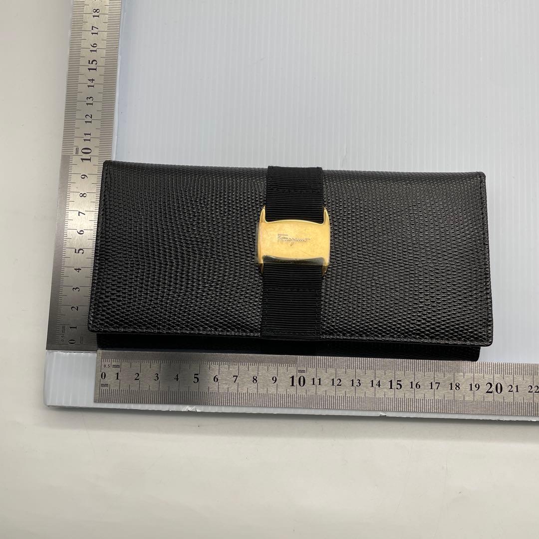 ☆新品未使用☆フェラガモ☆長財布☆ブラック