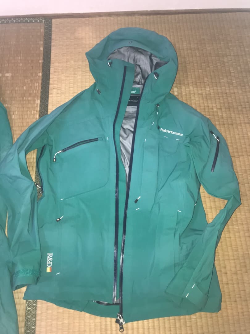 ピークパフォーマンス上下セット