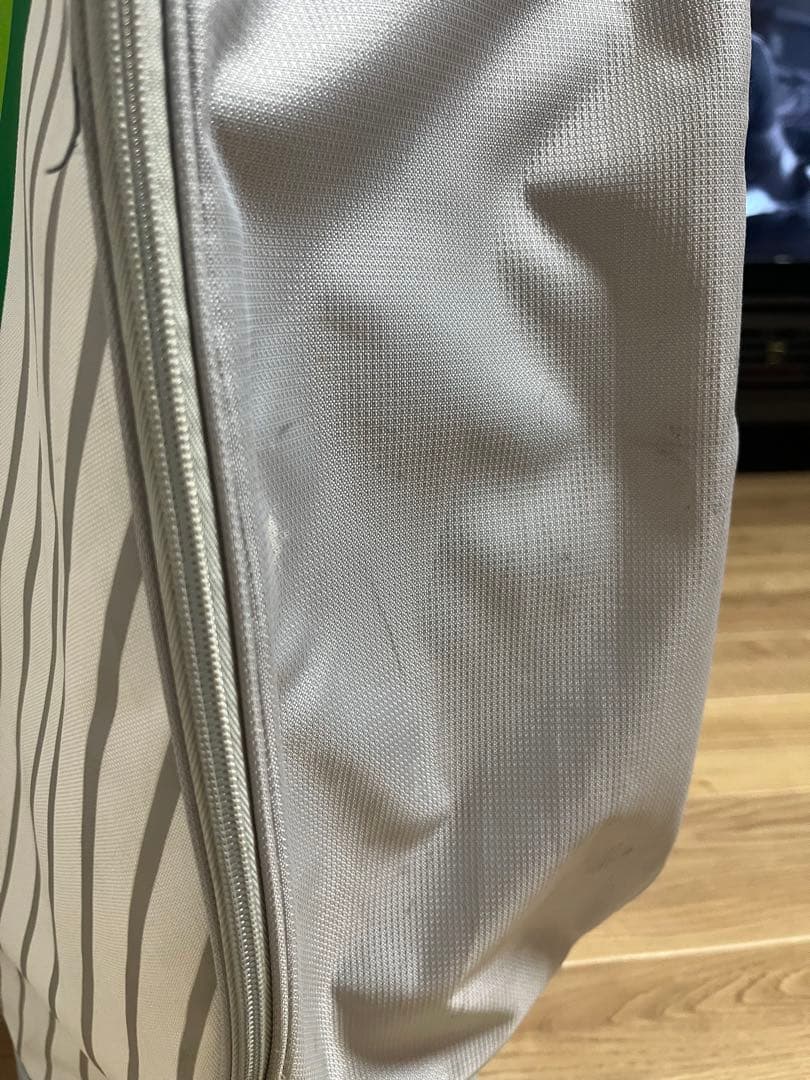 TaylorMade キャディバッグ（レディース）