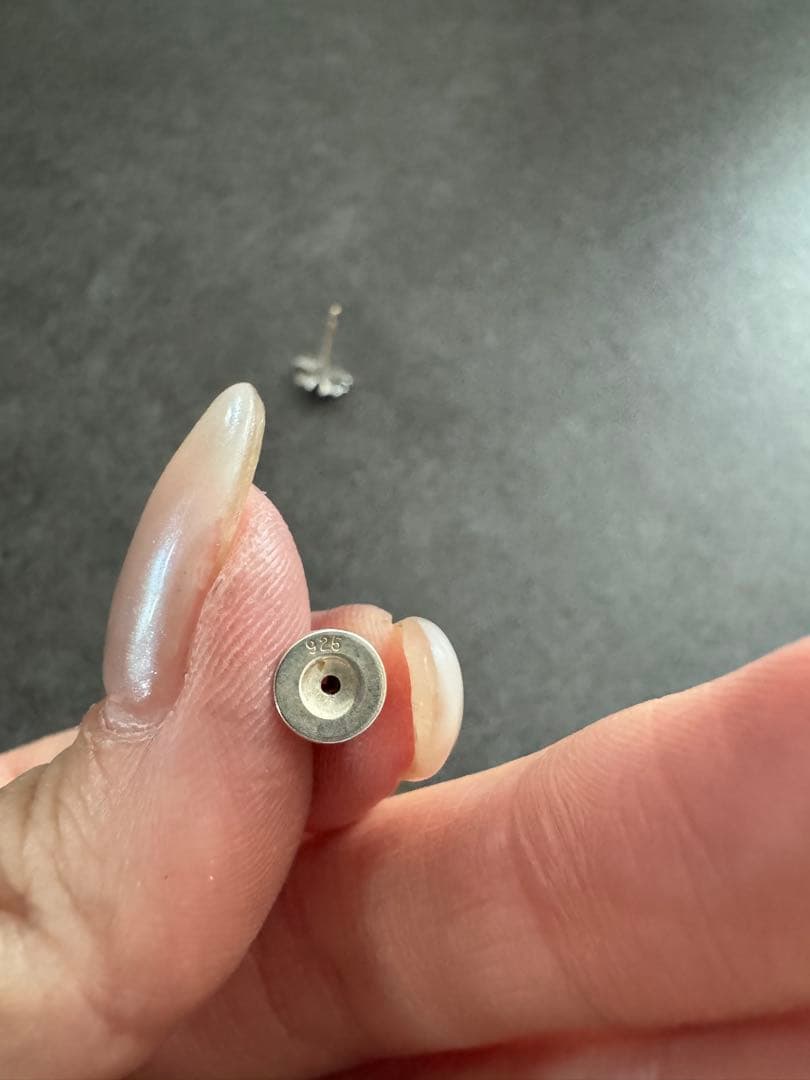 正規品　クロムハーツ　ピアス　CHクロススタッド　インボイスなし