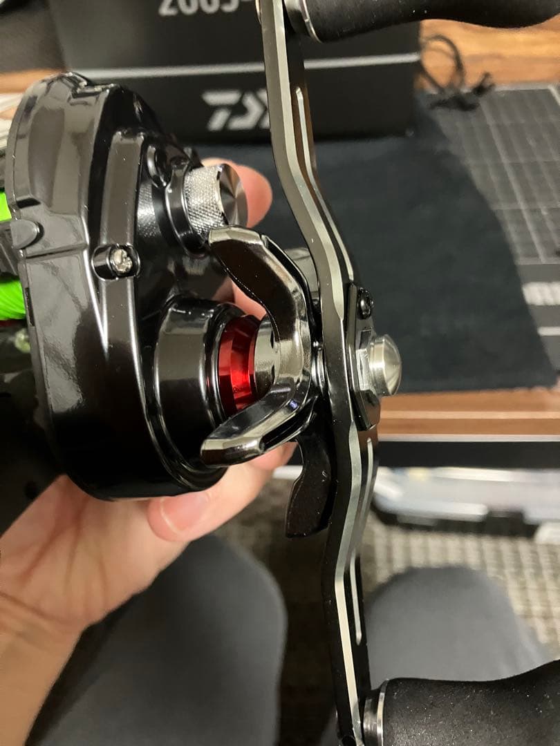 Daiwa SEABORG 200J-DH 電動リール　シーボーグ　レオブリッツ