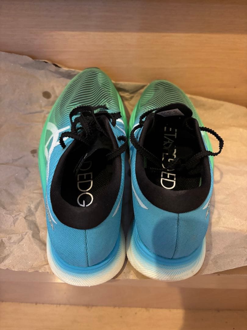 ASICS SPEED EDGE + 25cm ランニングシューズ