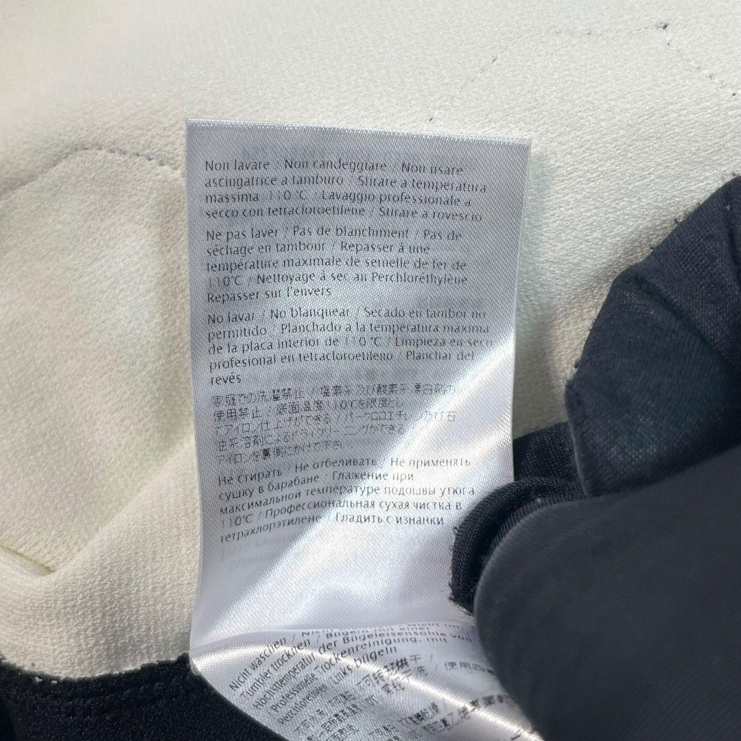 【 近年モデル 】 ヴァレンティノ　ヘビーレース　ニットワンピース　花柄　白　黒