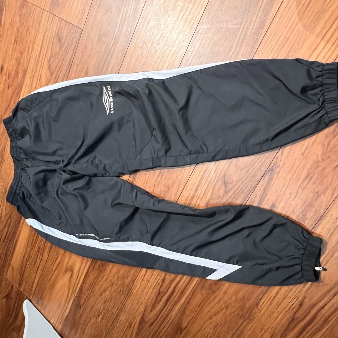 Umbro アンブロ　ナイロンジャケット　ピステ　セットアップ　ジャージ