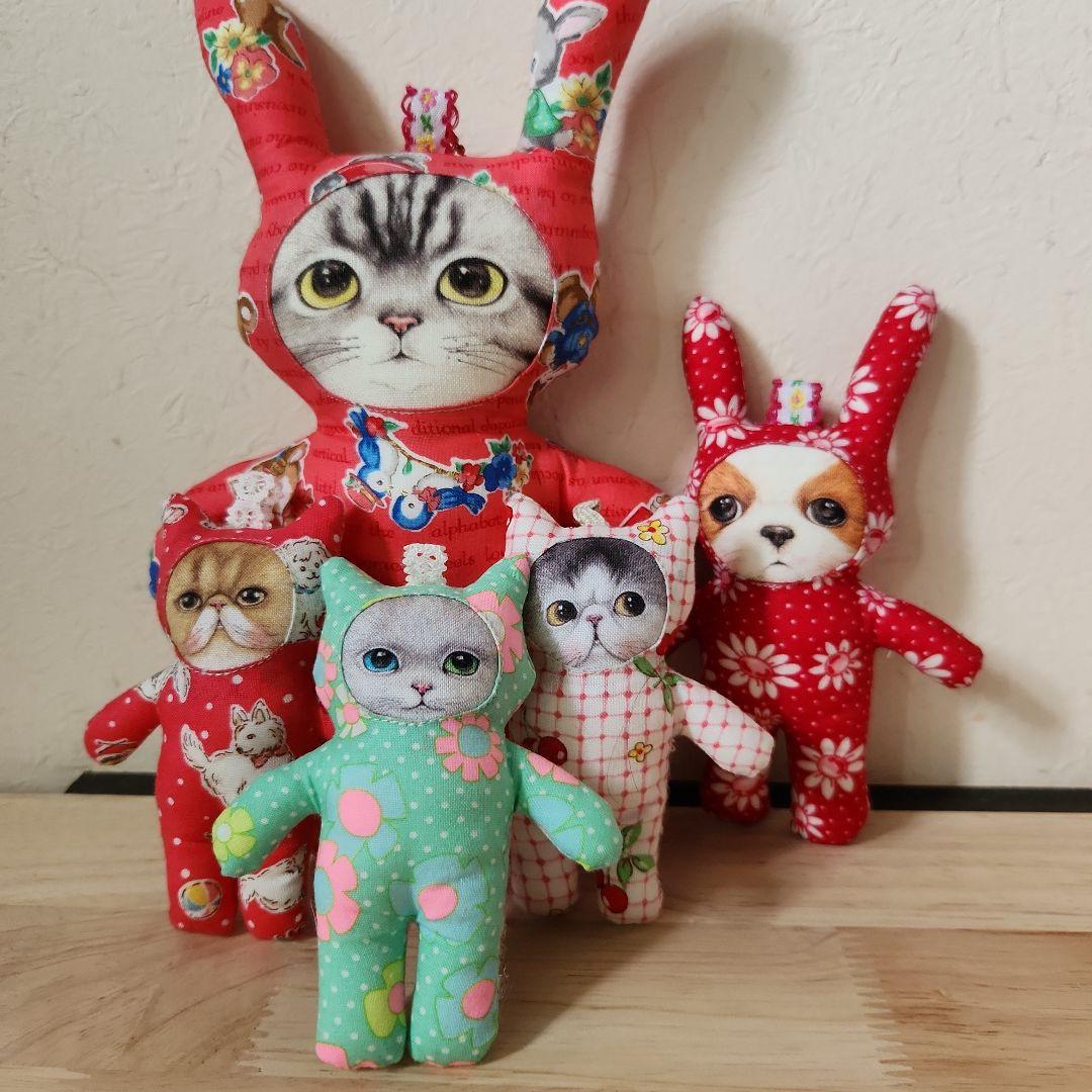 コヤンイサムチョン　着ぐるみにゃんチャーム　ハンドメイド