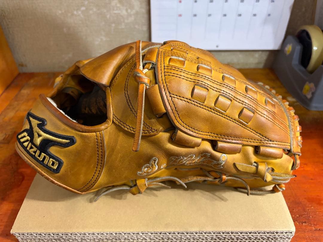ミズノプロ　硬式グローブ 投手用