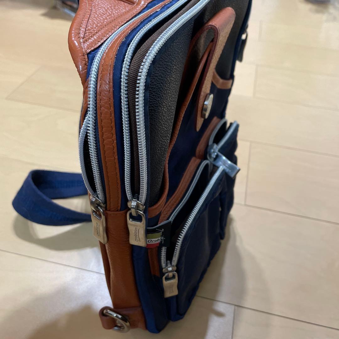 【まいたろー❤︎】Orobiancoオロビアンコネイビーとブラウンショルダー