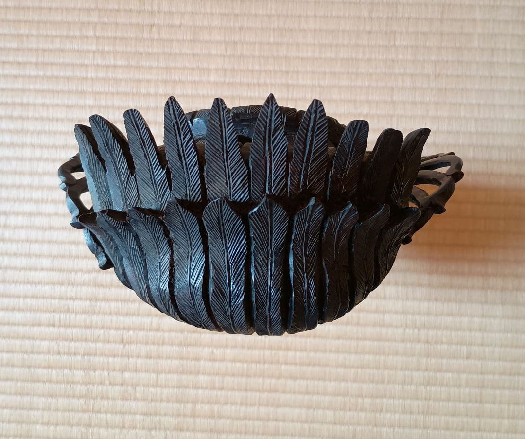 ガルーダに乗ったヴィシュヌ神の木彫り 高さ40cm - メルカリ