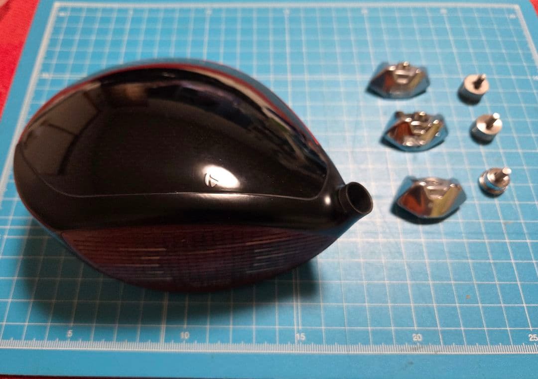 テーラーメイド STEALTH 2 ドライバーヘッド(交換ウェイト、カバー)