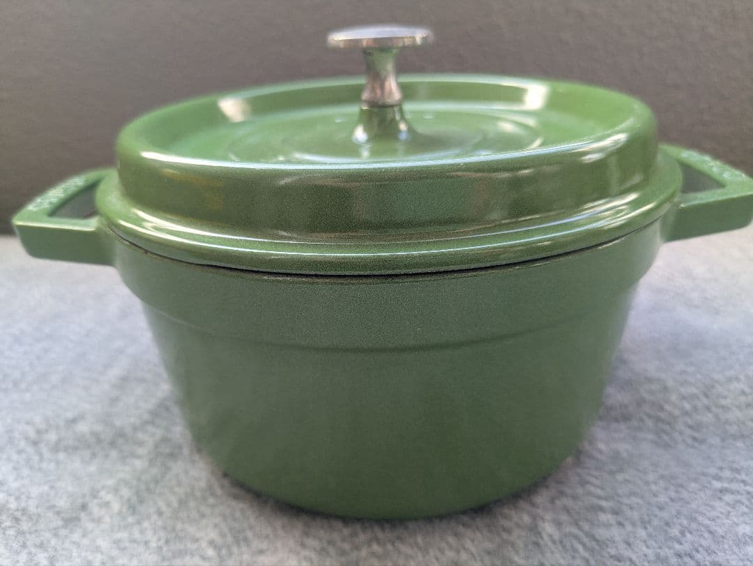 staub ピコココットラウンド　20 ライムグリーン