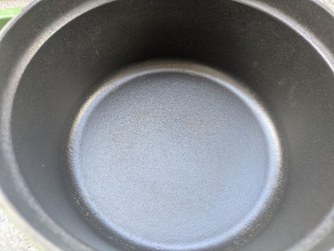 staub ピコココットラウンド　20 ライムグリーン