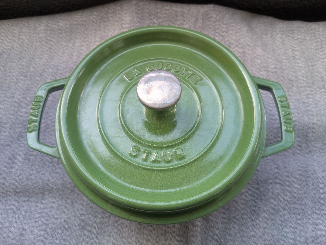 staub ピコココットラウンド　20 ライムグリーン