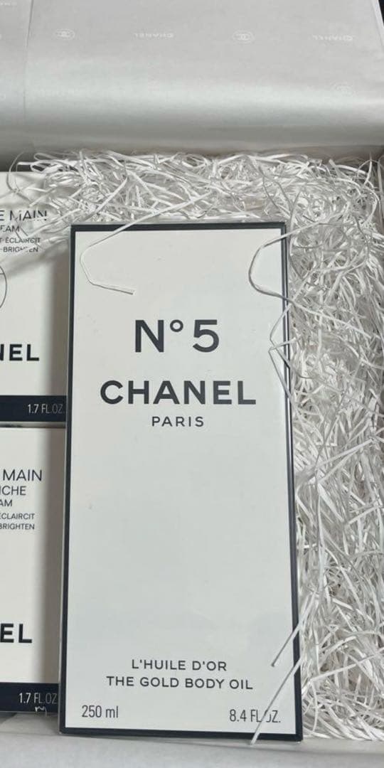 CHANEL N°5 ゴールドボディーオイル250ml新品