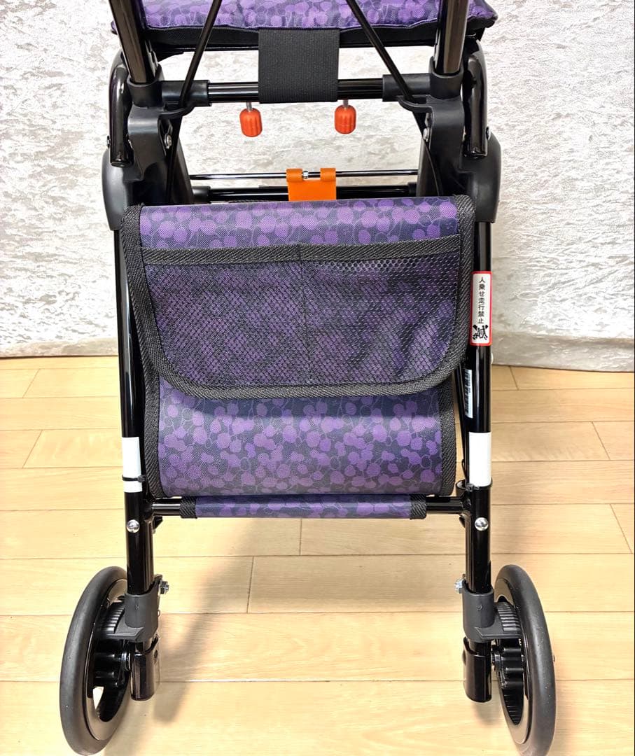 美品 幸和製作所 TacaoF テイコブ 畳める 座れるシルバーカー CPS03