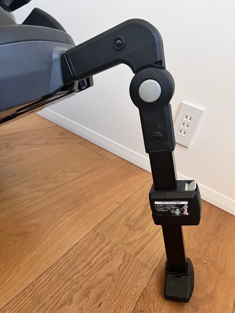 美品！Combi 回転式チャイルドシート ネイビー/グレー　JJ800