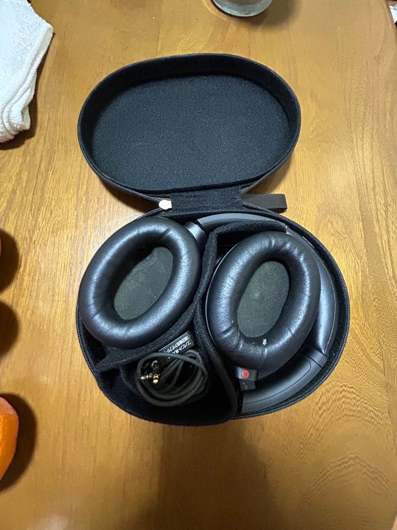 SONY WH-1000XM4 キャリングケース付き