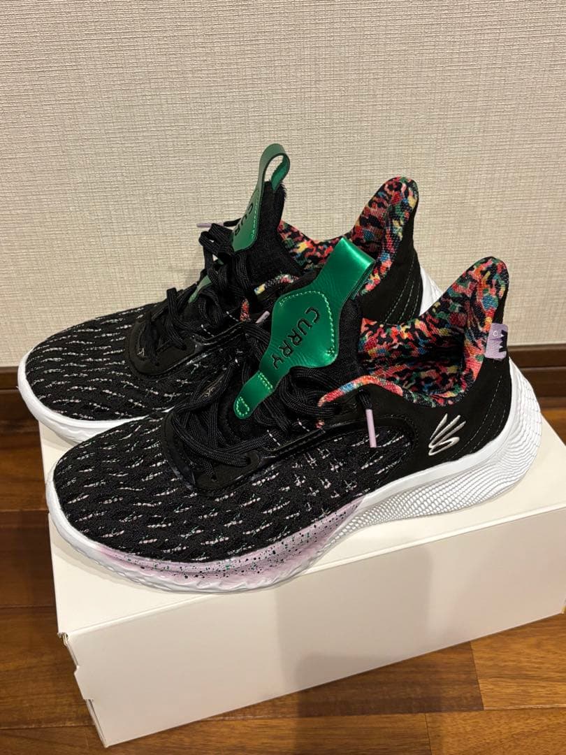 カリー９　26.5cm