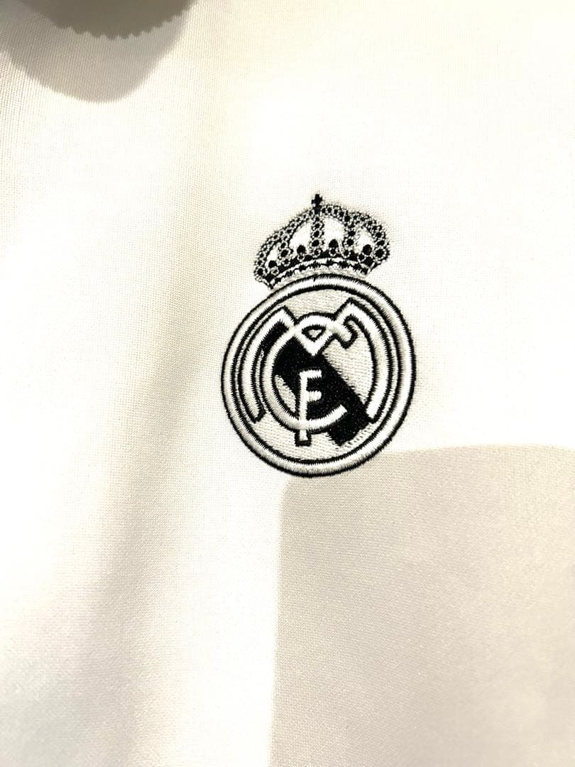 【美品】レアルマドリード Ｌサイズ　フルジップジャージ