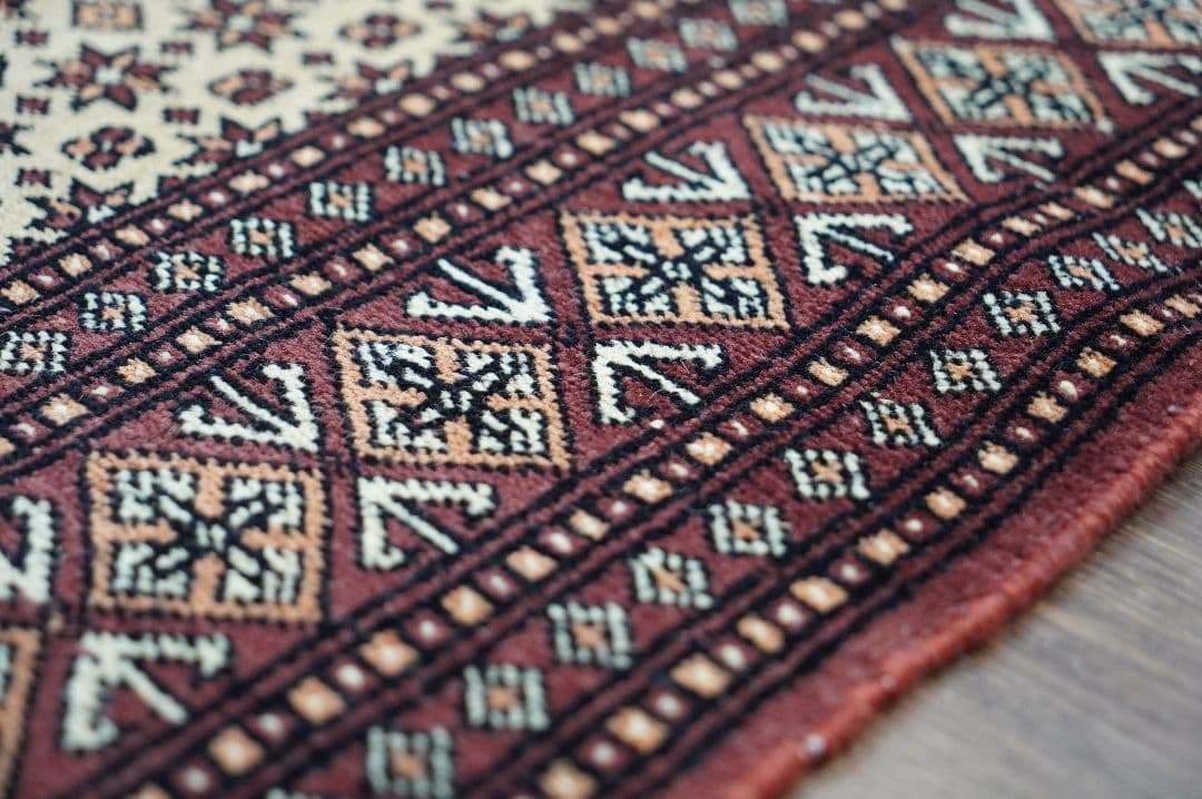 ヴィンテージラグ　パキスタン　トライバルラグ　手織り絨毯　ウール　コットン