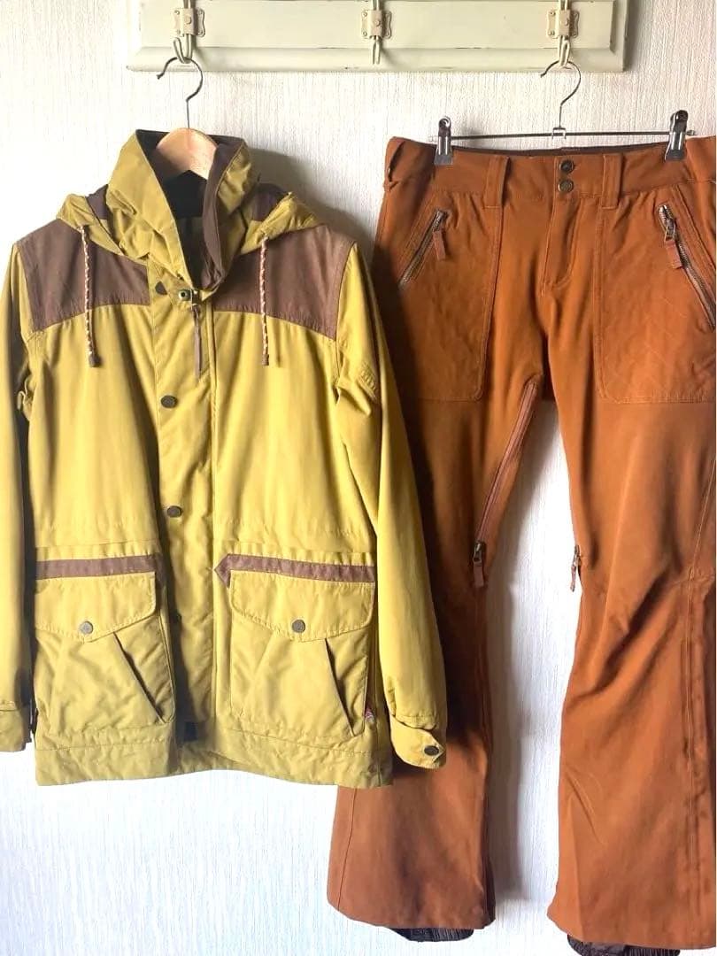 【キノコ柄❣️】Burton ウエア上下セット