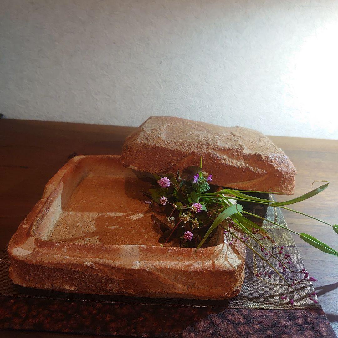 信楽の重鎮陶芸家の作品です新古品陶函